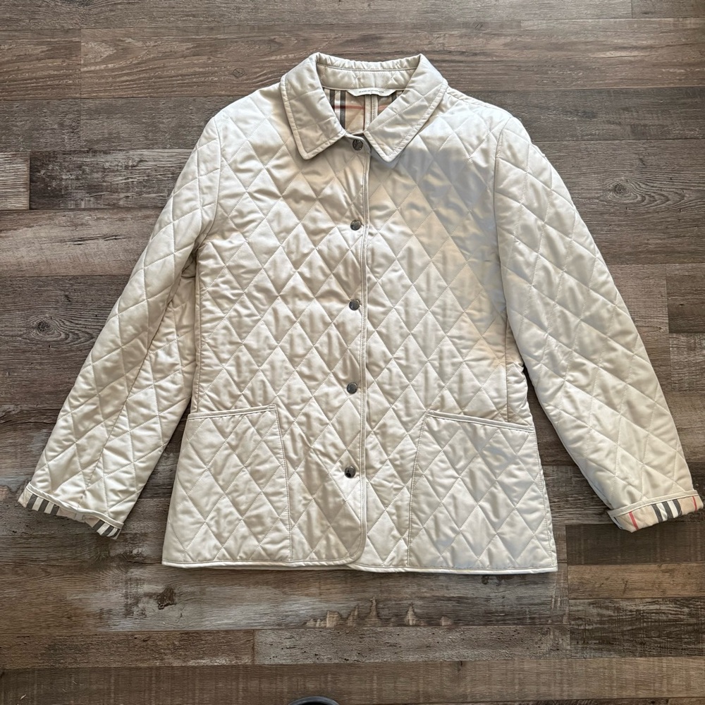 Burberry London Nova Lined Quilted Coat - Medium - Picture 2 of 16